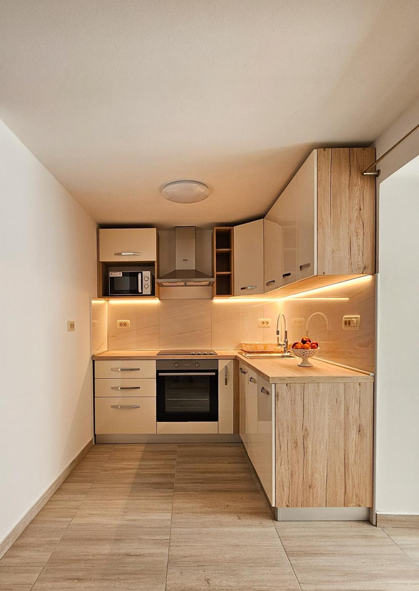 Apartman Petra Vrh  Экстерьер фото